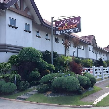 Chocolate And Berries Hotel Baliuag Exterior foto